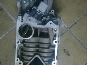 图 产年回收汽车配件具体内容 上海汽车配件